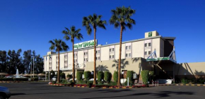 Отель Holiday Inn Tabuk, an IHG Hotel  Табук